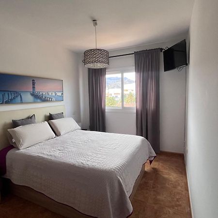 Melo Home Vecindario-Near Airport-Elevator-Garage Sardina Exterior photo