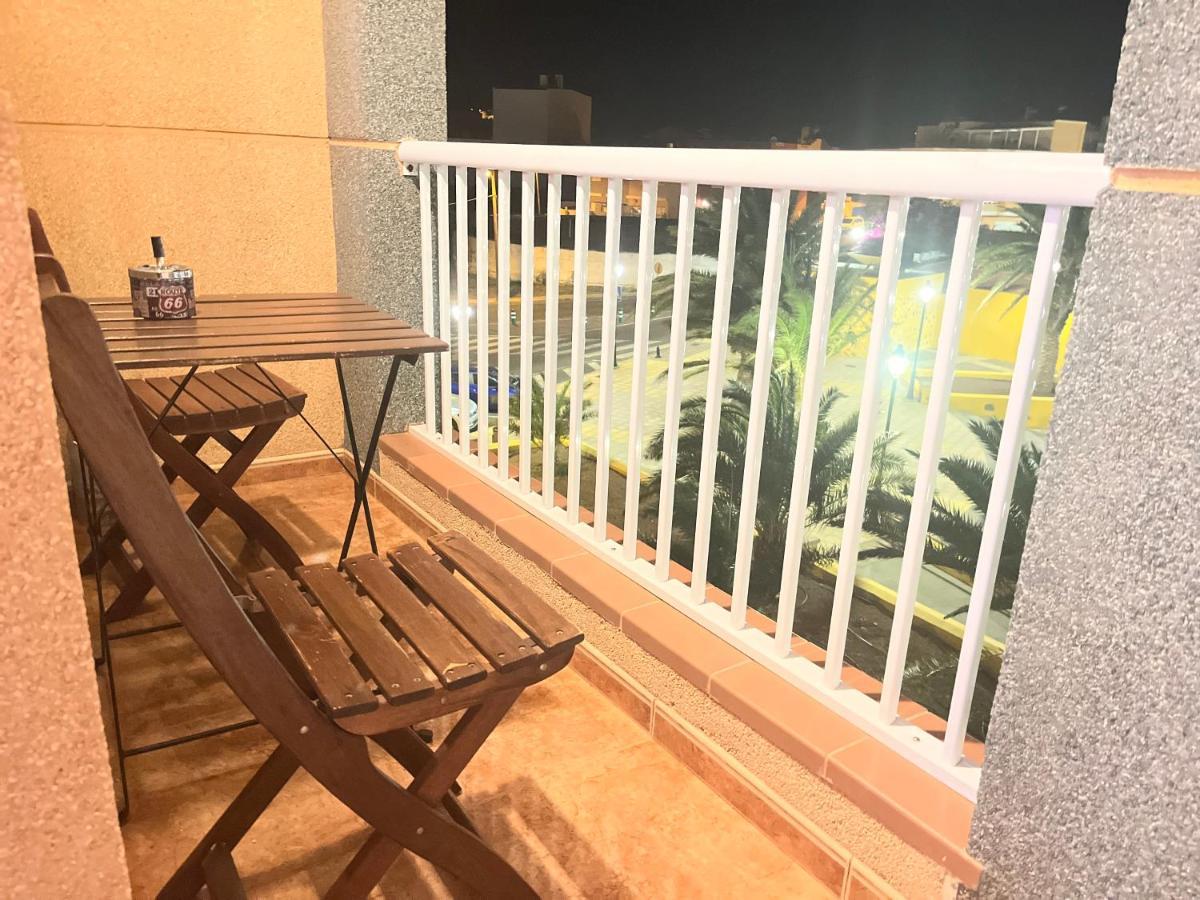 Melo Home Vecindario-Near Airport-Elevator-Garage Sardina Exterior photo